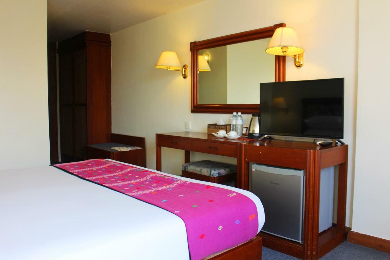 Alfa Hotel Rangun Zewnętrze zdjęcie