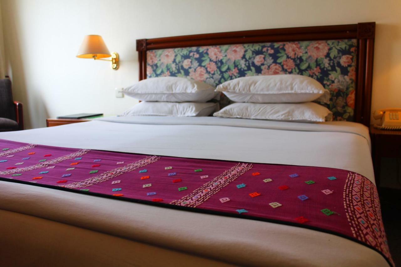 Alfa Hotel Rangun Zewnętrze zdjęcie