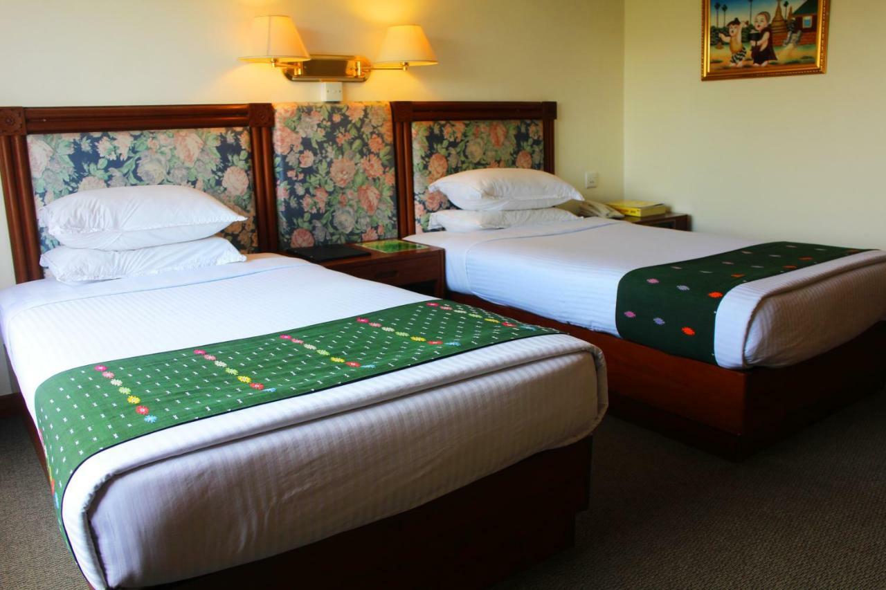 Alfa Hotel Rangun Zewnętrze zdjęcie